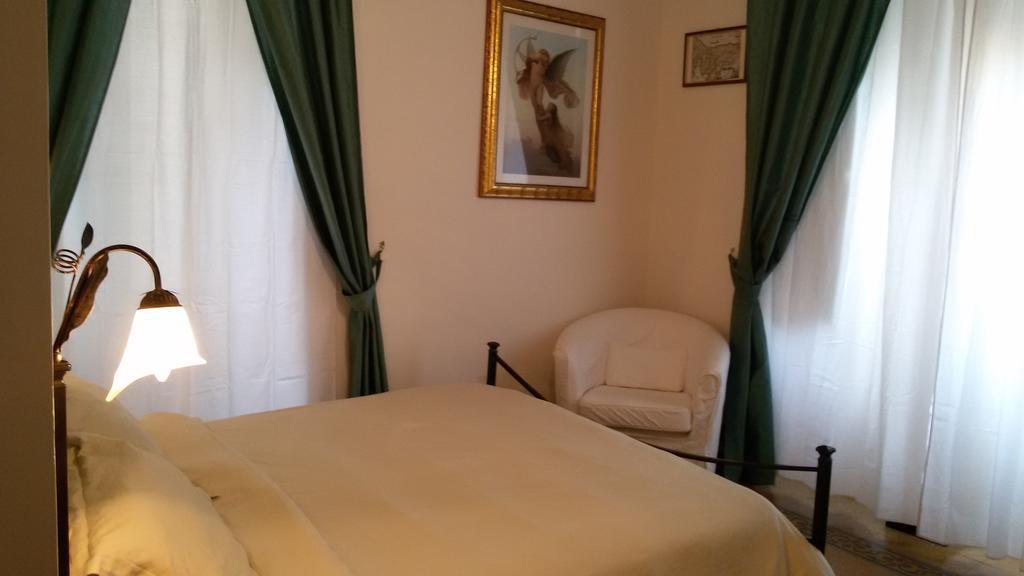 I Tre Pupazzi Bed & Breakfast โรม ห้อง รูปภาพ